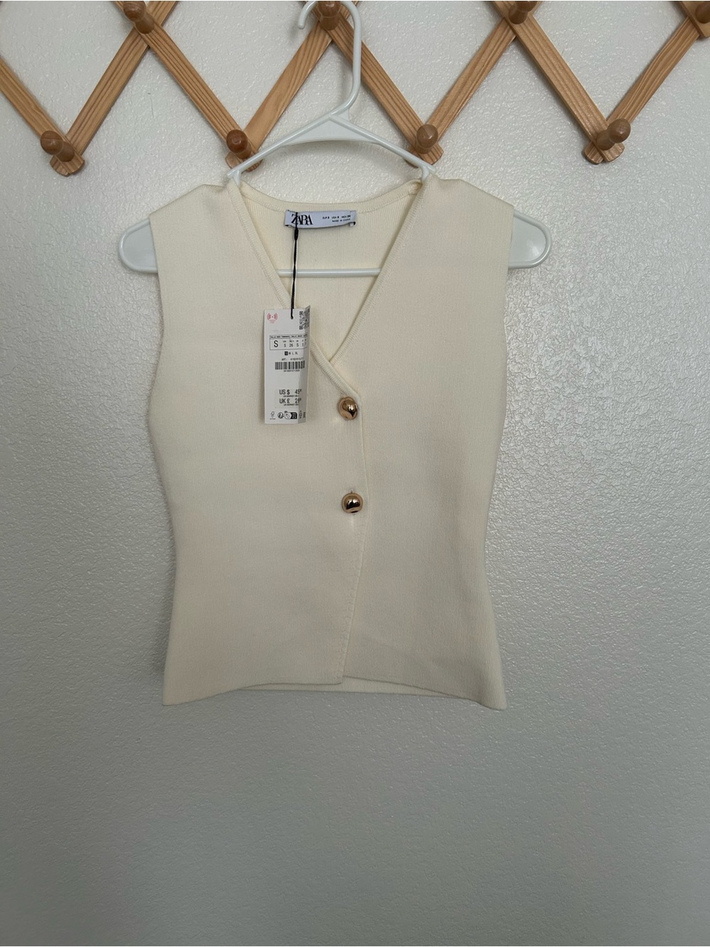 Zara Cream V-Neck Ribbed Tank with Gold Buttons